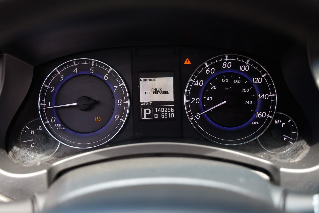 Infiniti EX35  2011