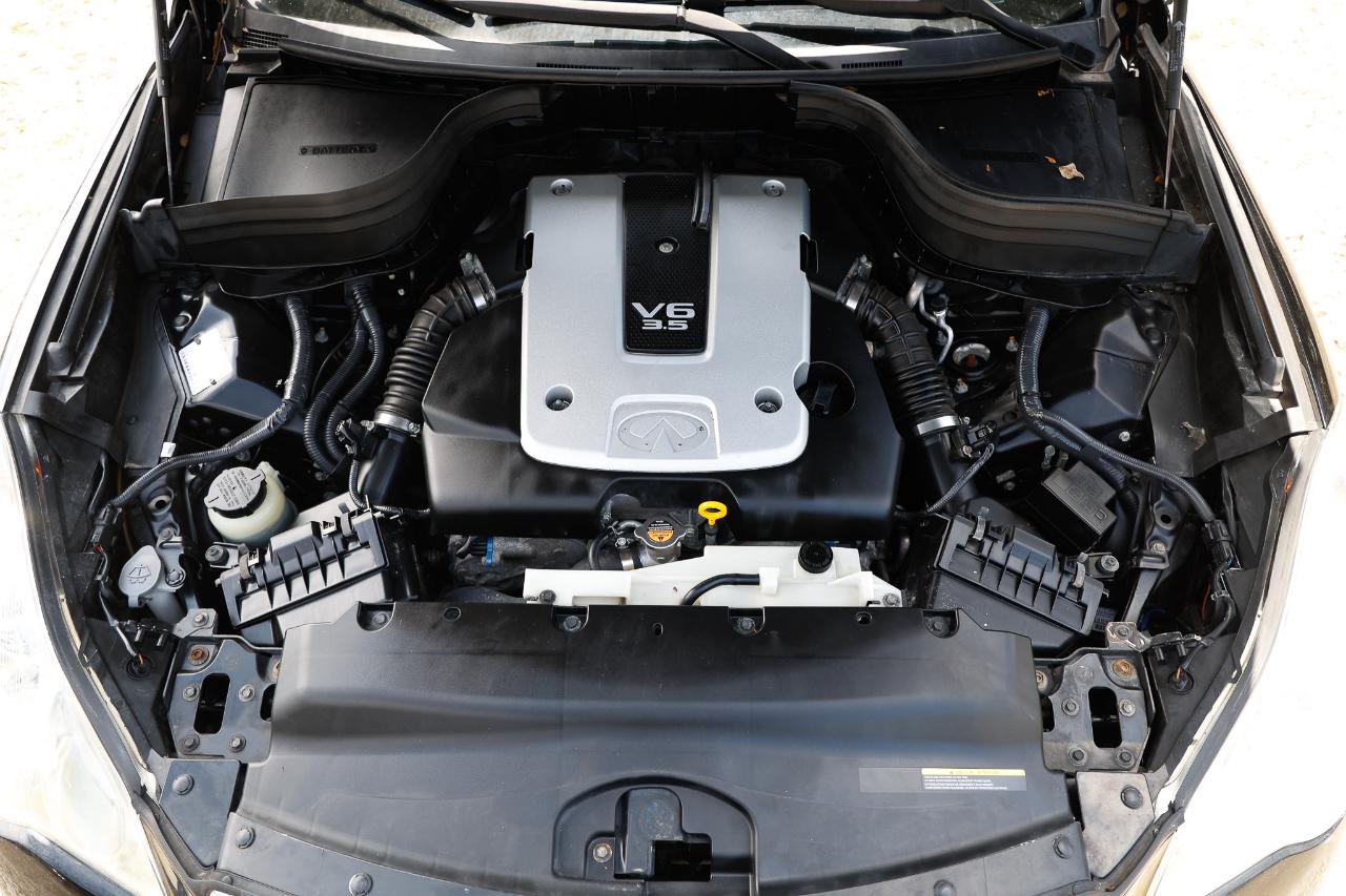 Infiniti EX35  2011