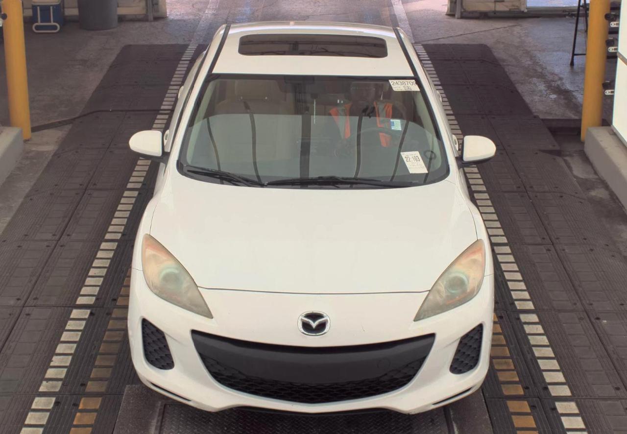 Mazda MAZDA3  2012