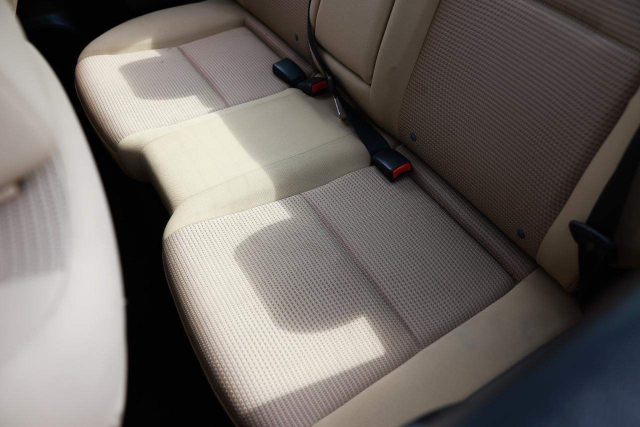 Mazda MAZDA3  2012
