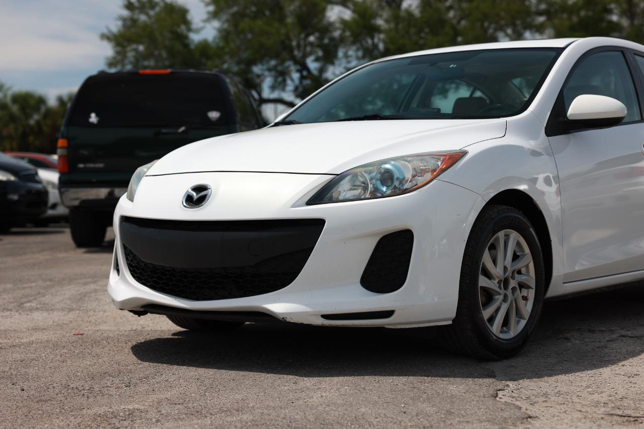Mazda MAZDA3  2012