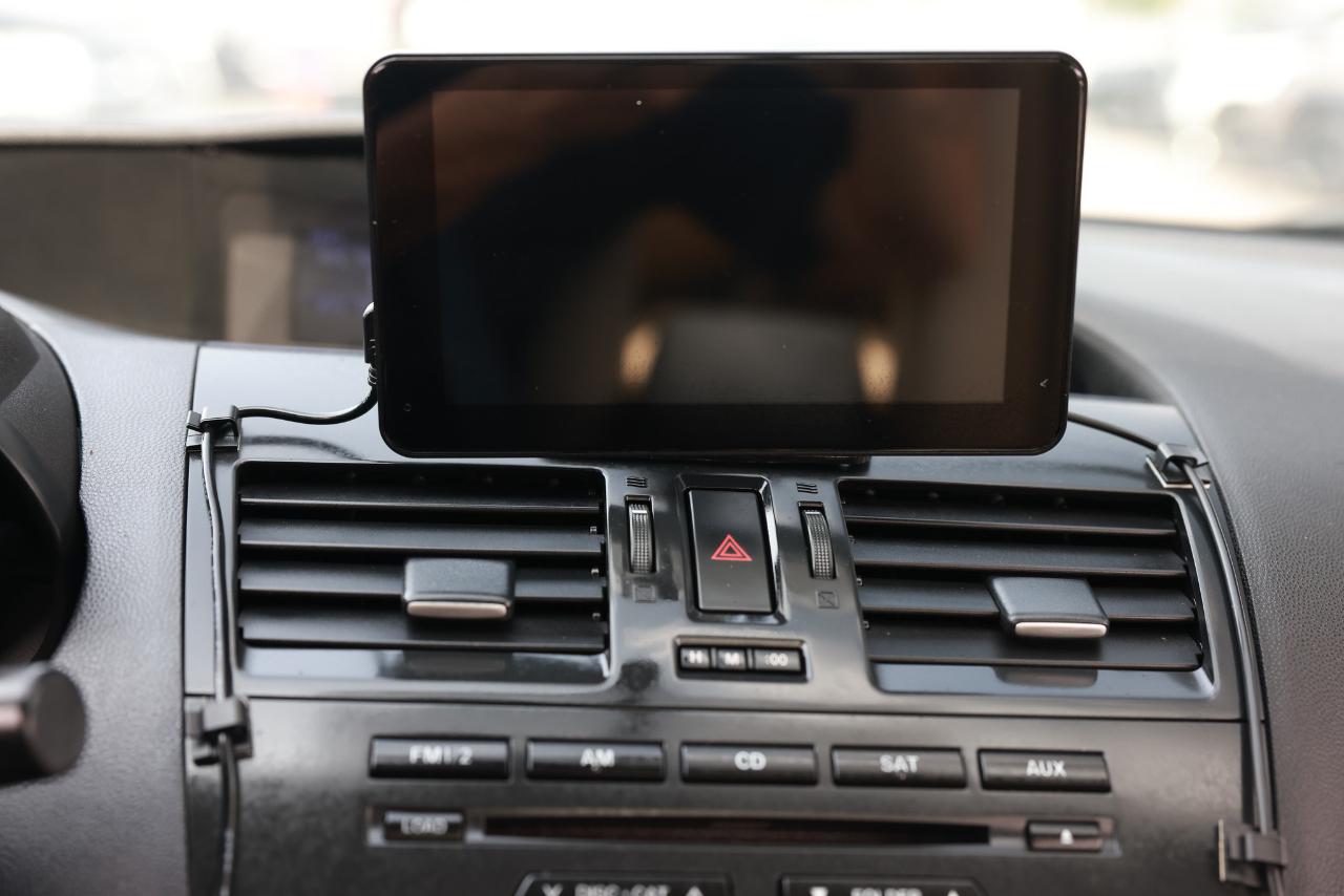 Mazda MAZDA3  2012