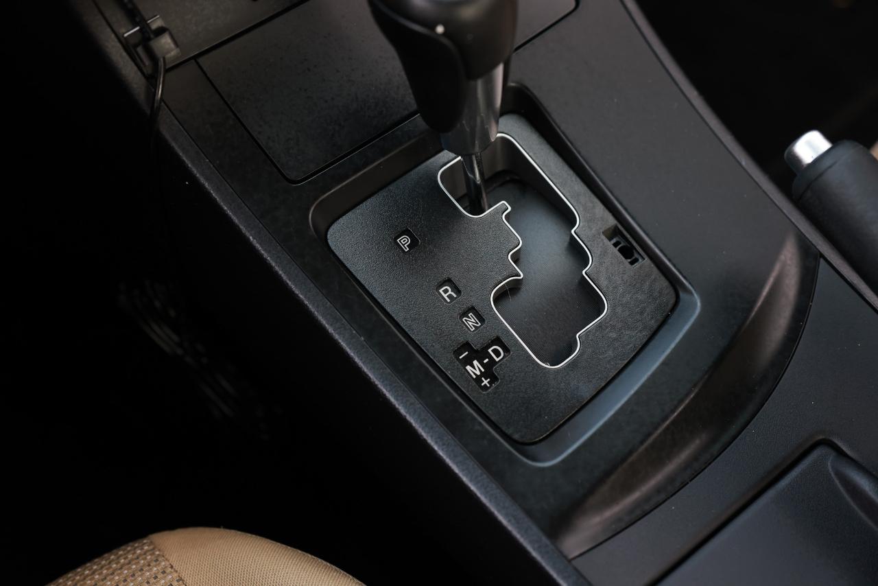 Mazda MAZDA3  2012