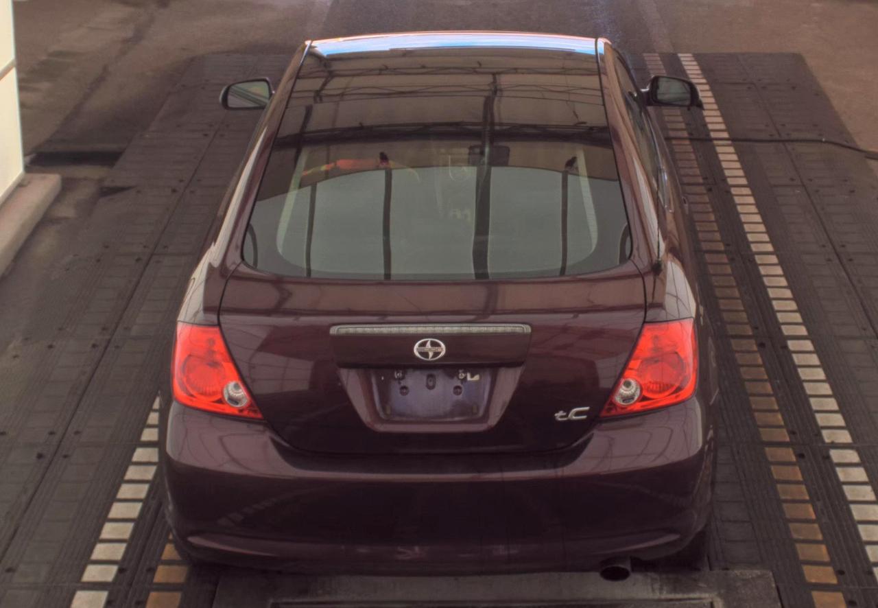 Scion tC  2007