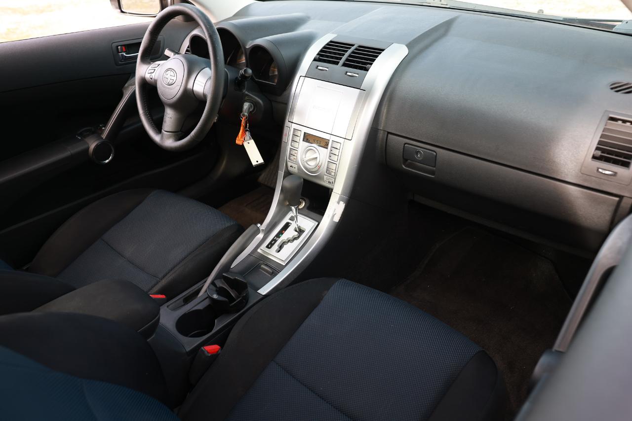 Scion tC  2007