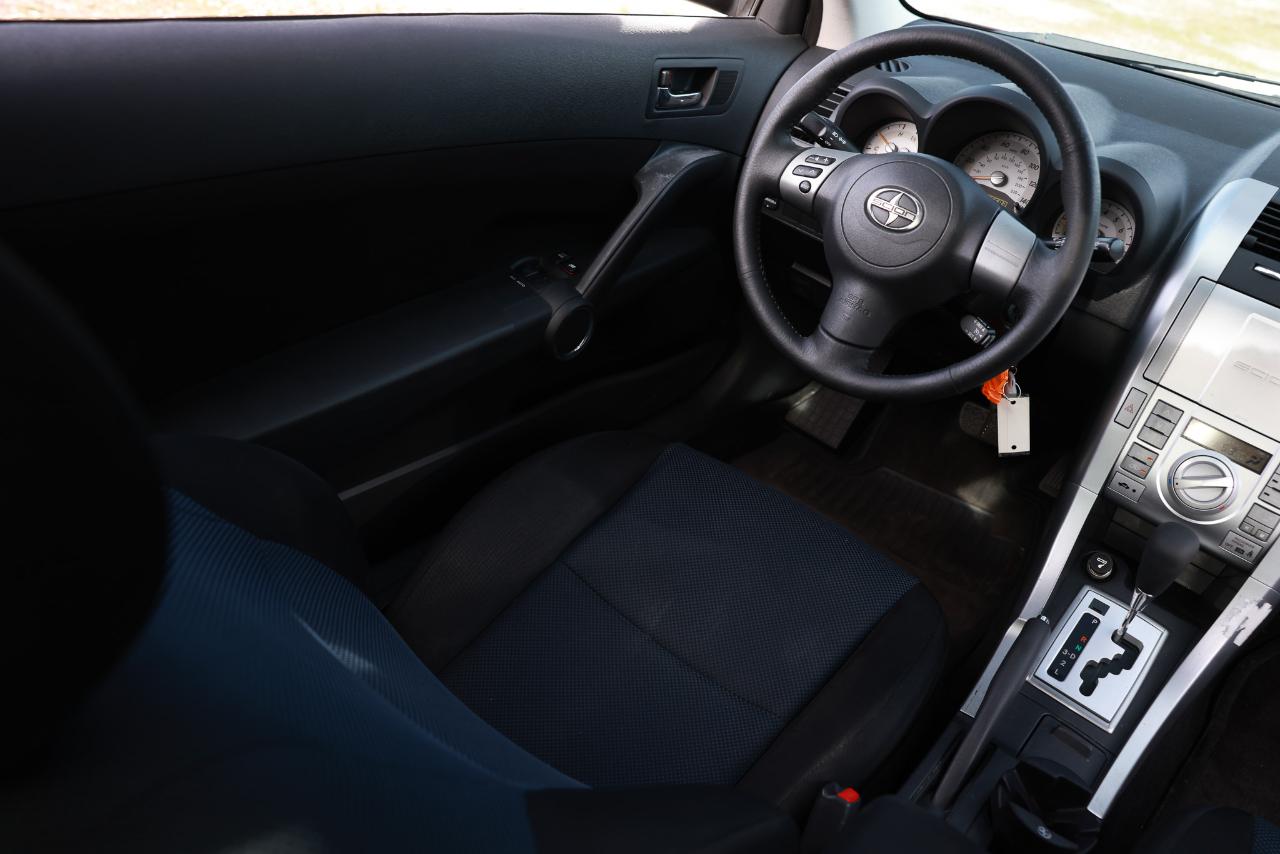 Scion tC  2007