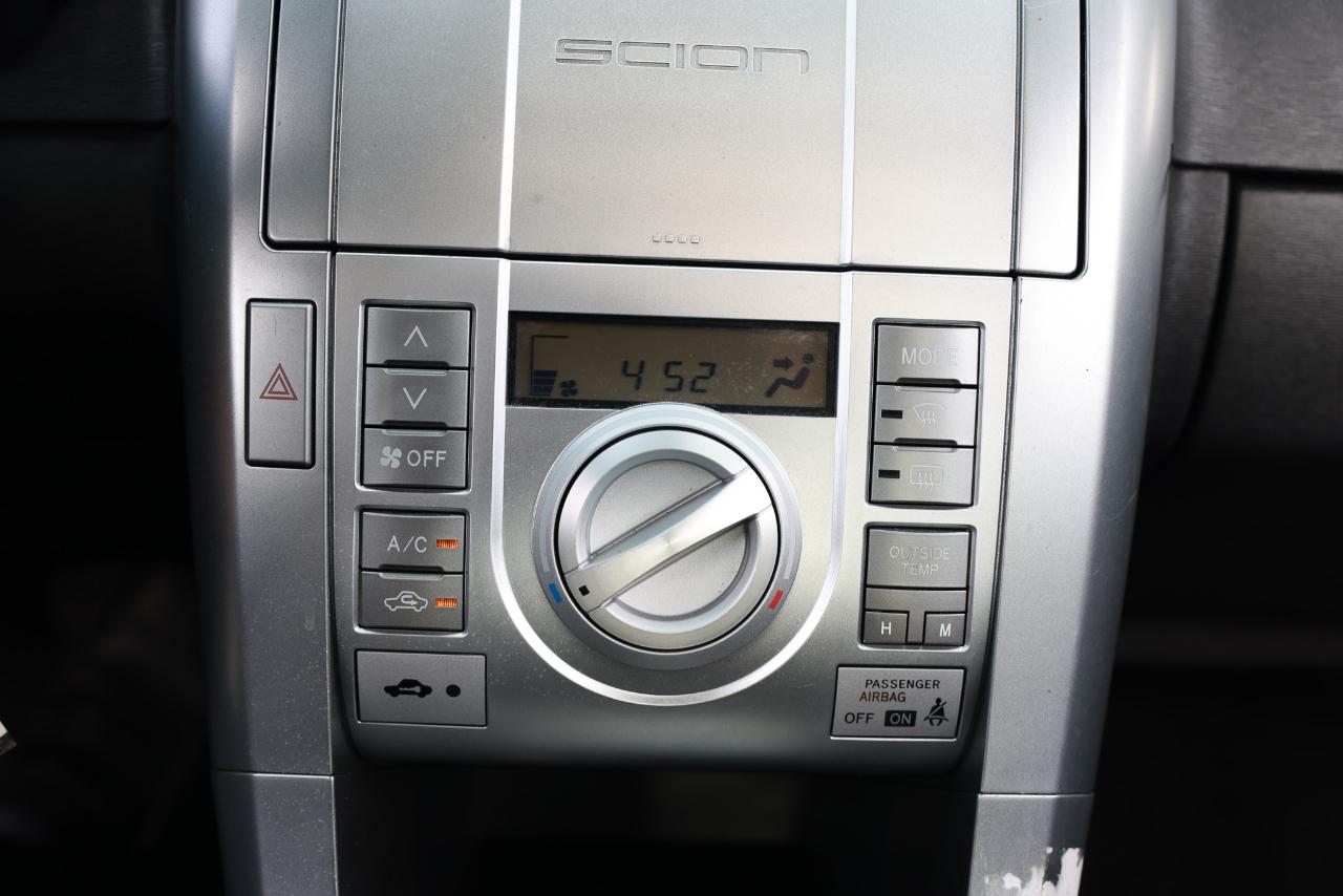Scion tC  2007