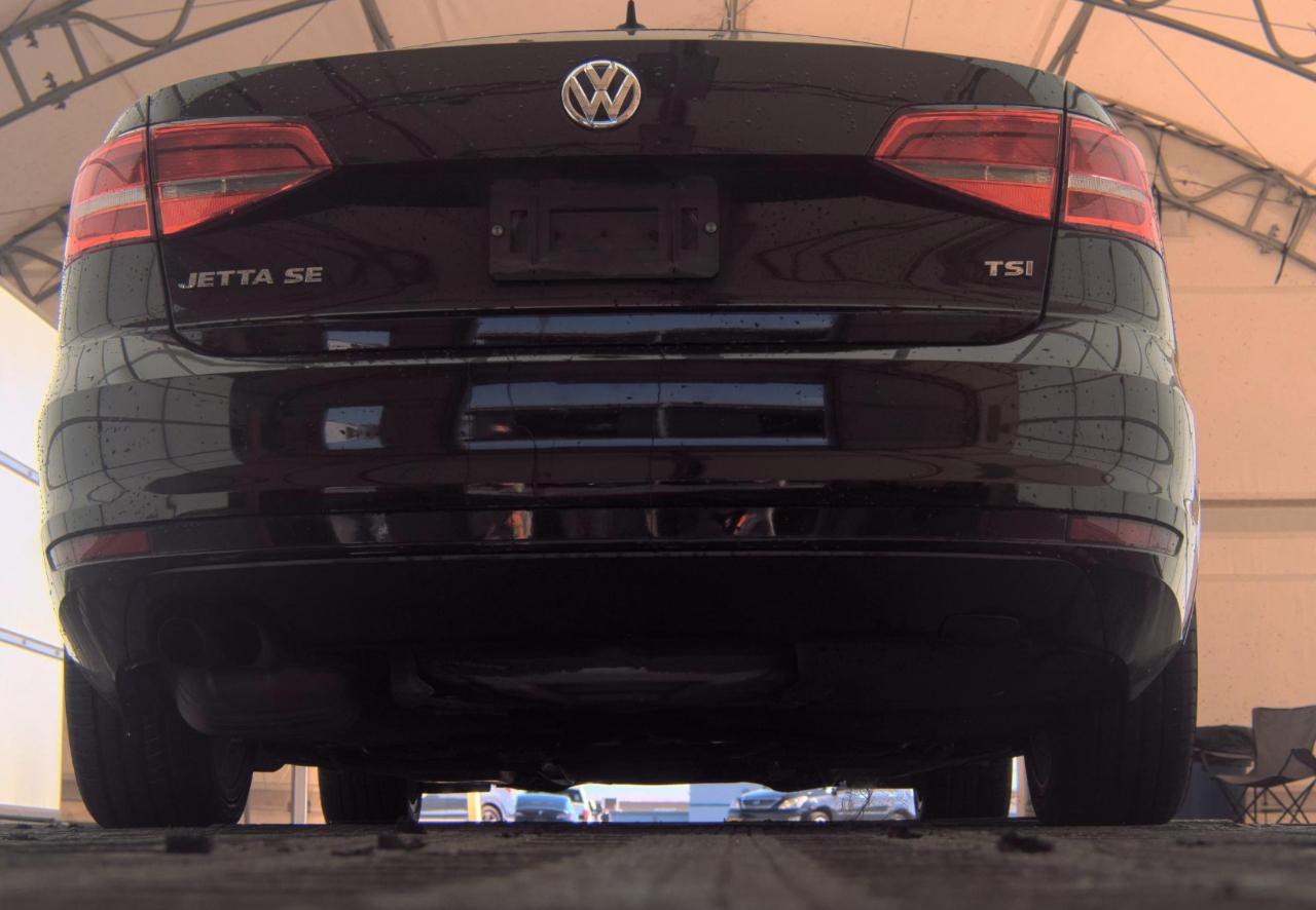 Volkswagen Jetta Sedan  2015