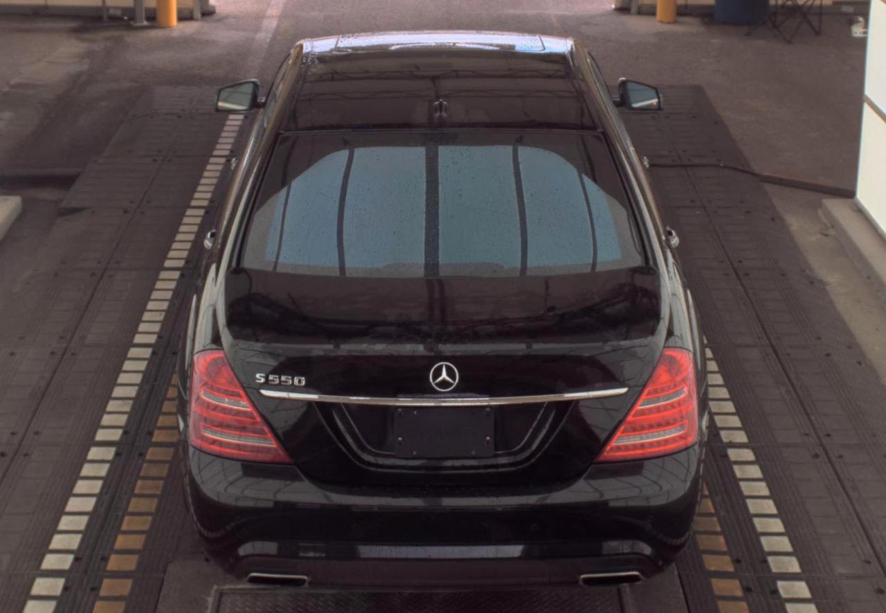 Mercedes-Benz S550  2013