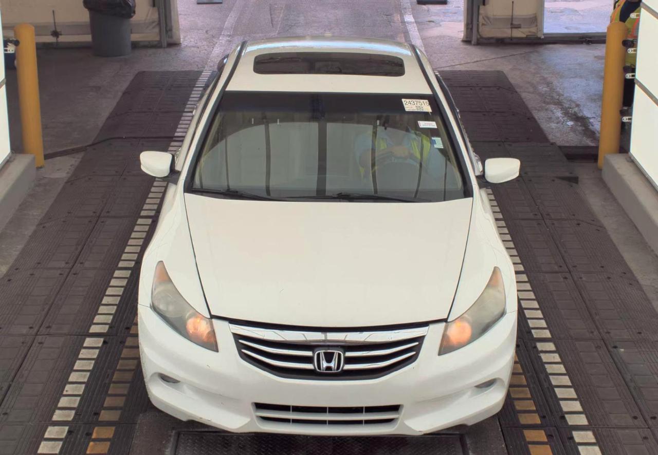 Honda Accord Sdn  2011