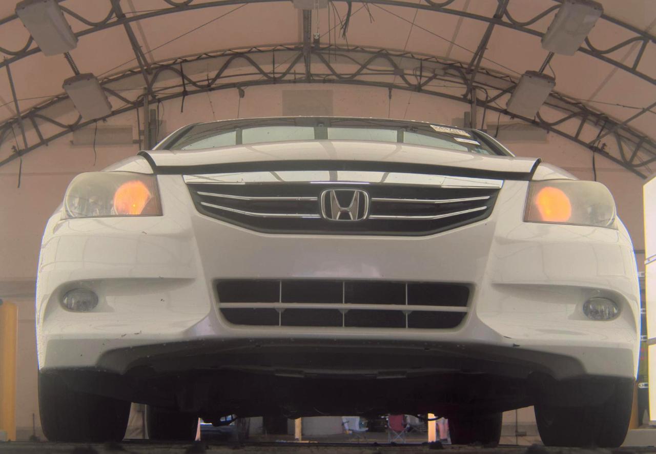 Honda Accord Sdn  2011