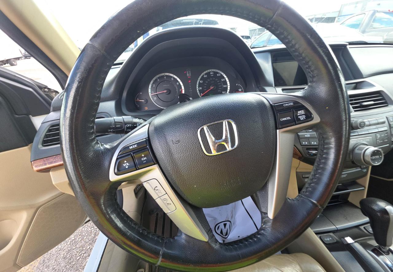 Honda Accord Sdn  2011