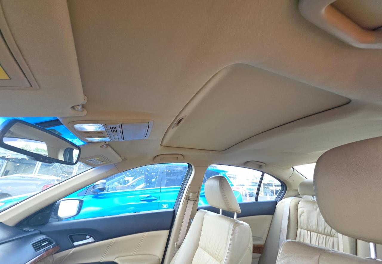 Honda Accord Sdn  2011