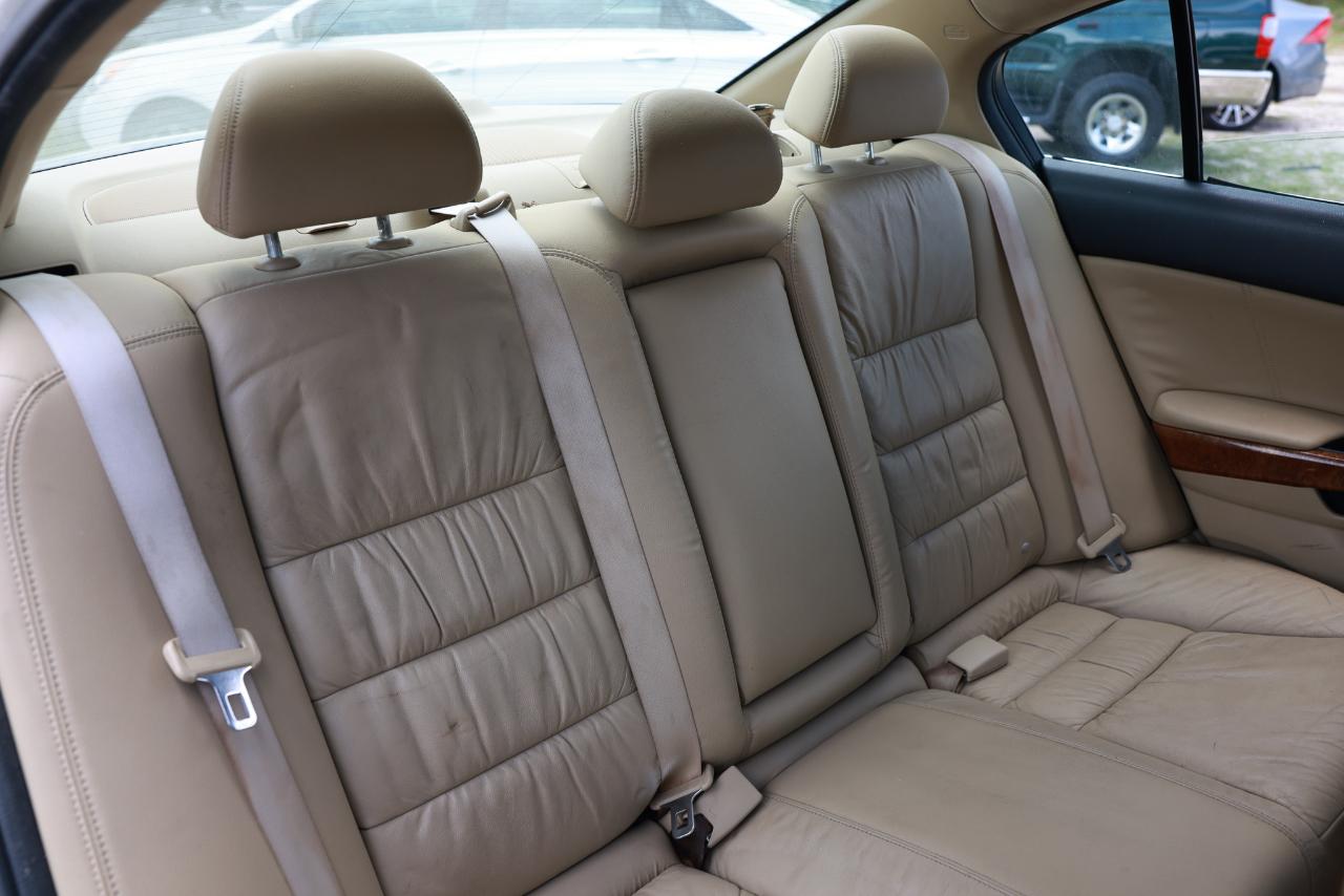 Honda Accord Sdn  2011