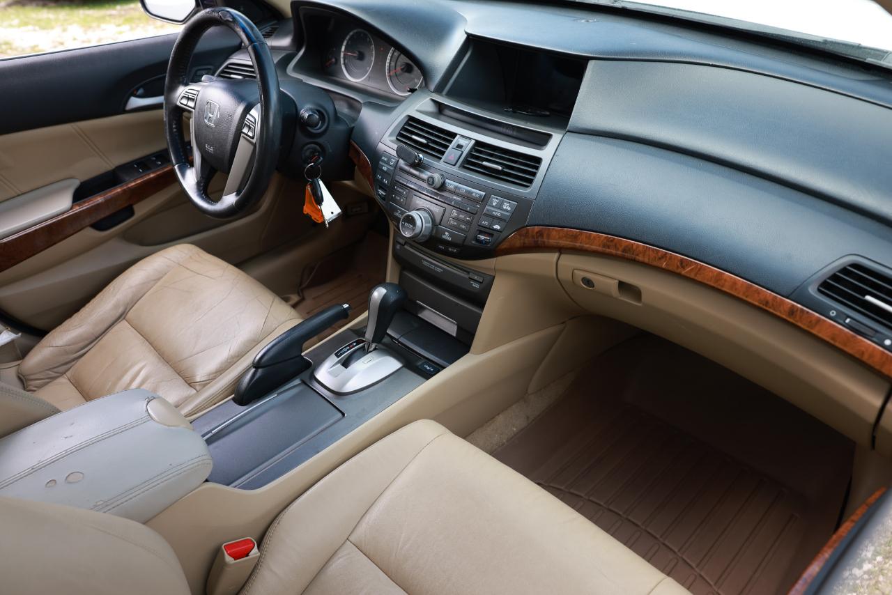 Honda Accord Sdn  2011