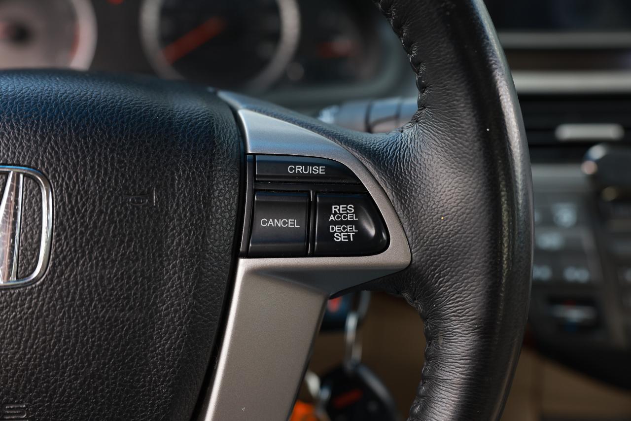 Honda Accord Sdn  2011