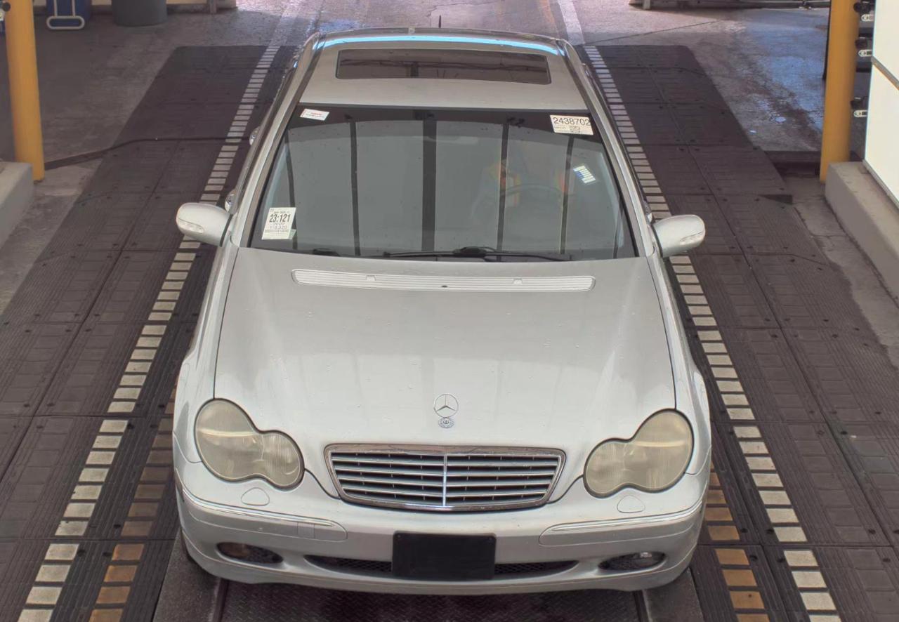 Mercedes-Benz C-Class  2002