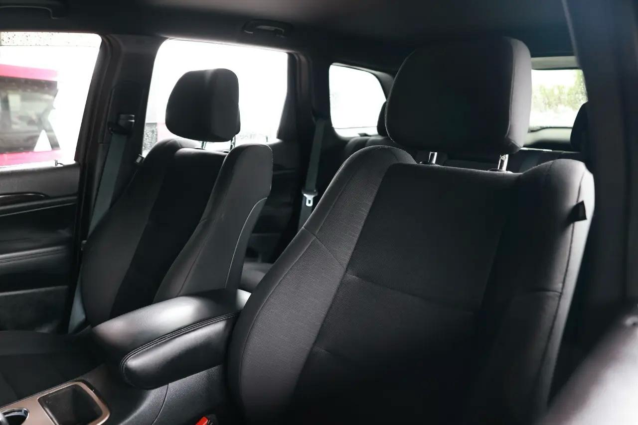 Jeep Grand Cherokee  2014