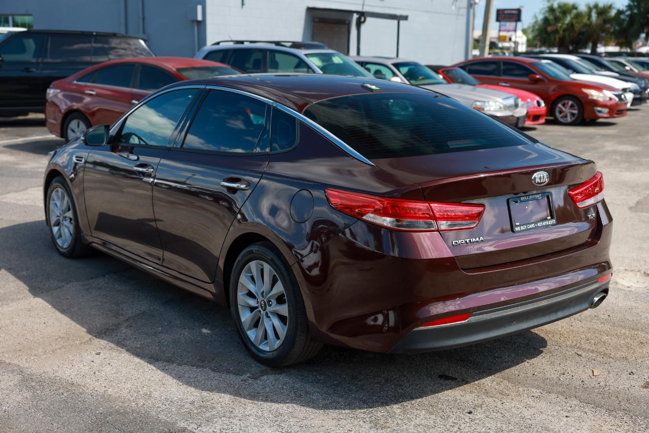 Kia Optima  2017