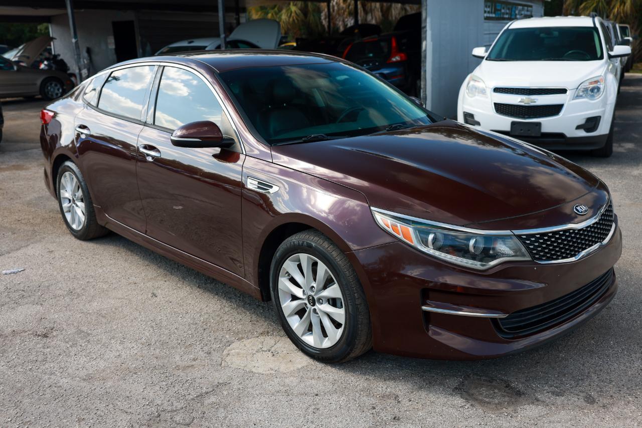 Kia Optima  2017