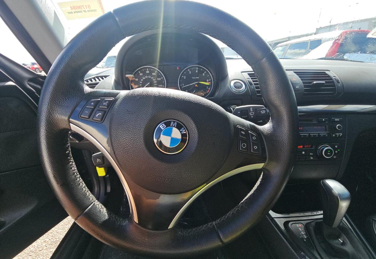 BMW 128i  2010