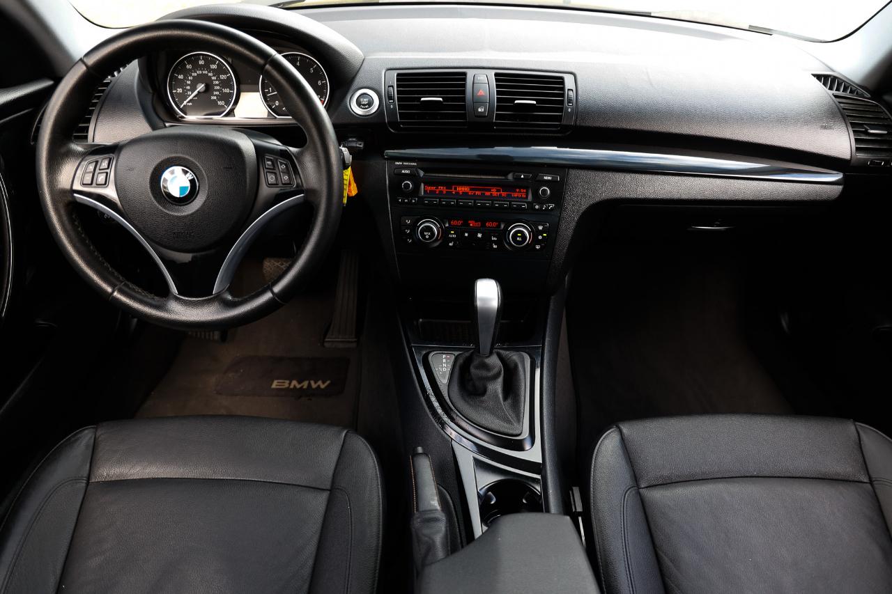 BMW 128i  2010