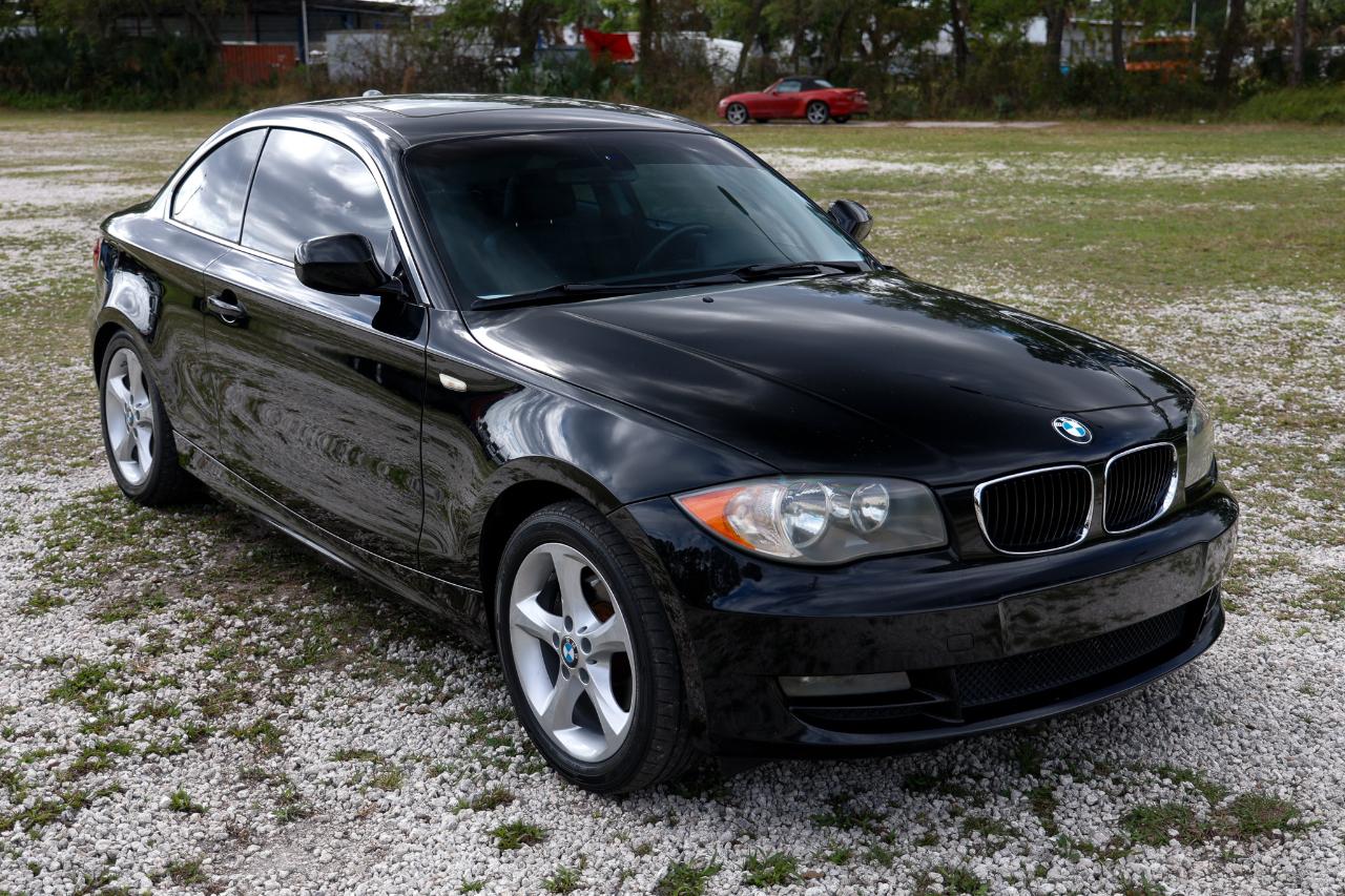 BMW 128i  2010