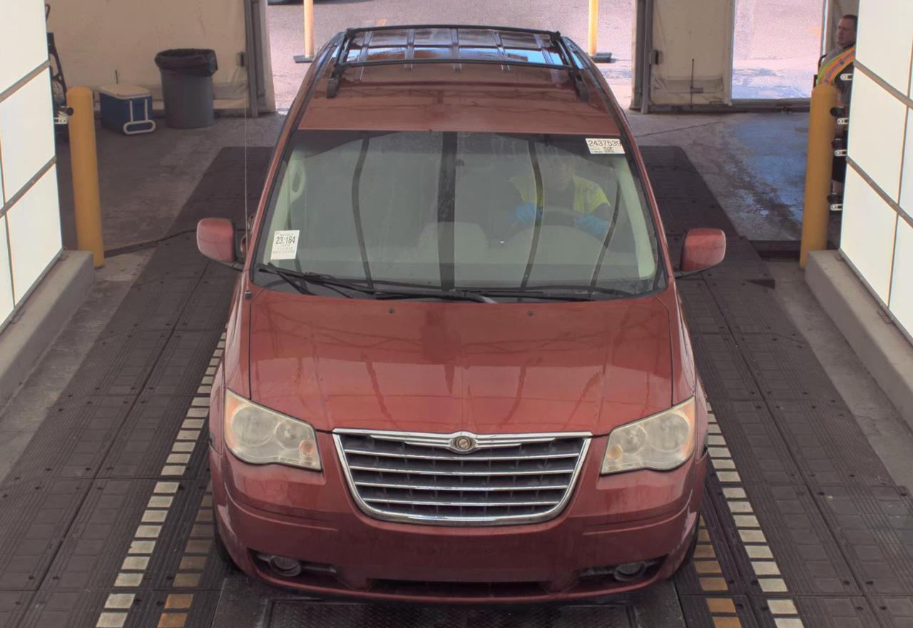 Chrysler Town & Country  2008