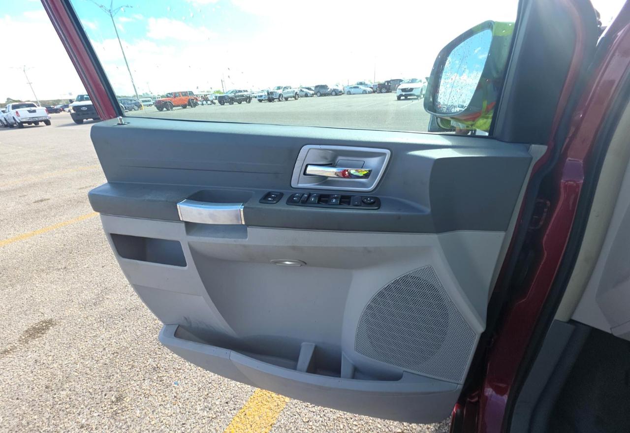 Chrysler Town & Country  2008