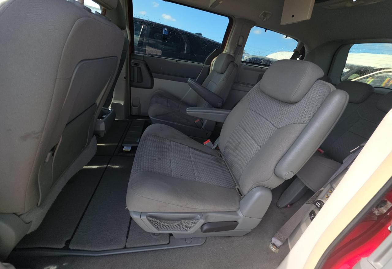 Chrysler Town & Country  2008