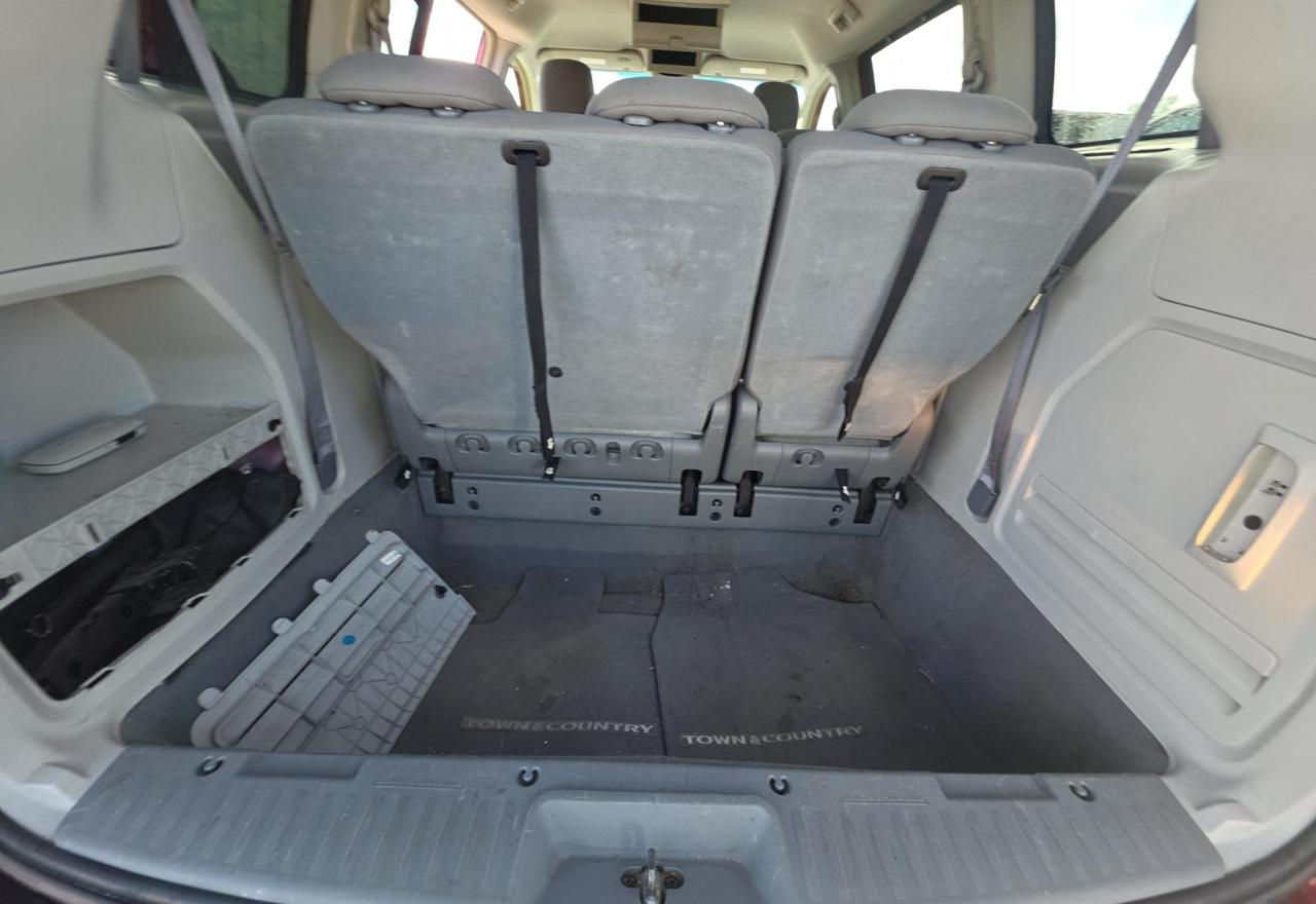 Chrysler Town & Country  2008