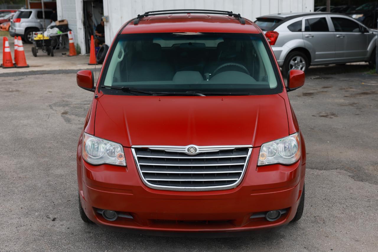 Chrysler Town & Country  2008