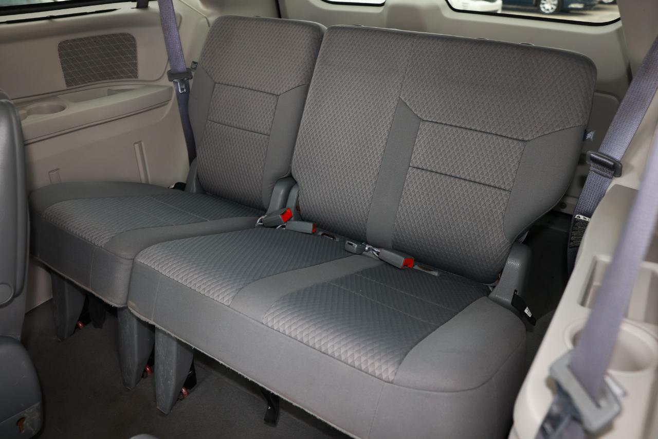 Chrysler Town & Country  2008