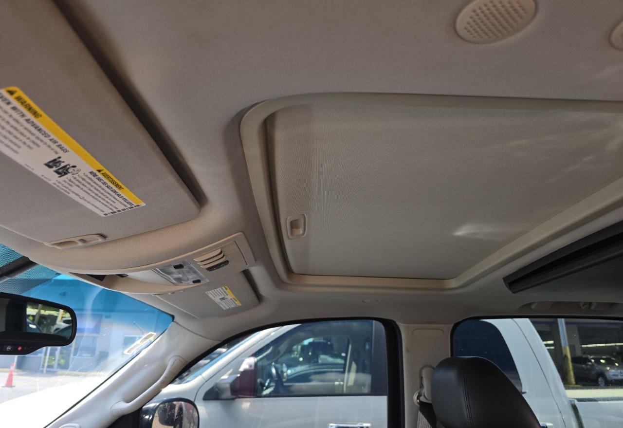 Cadillac Escalade ESV  2012