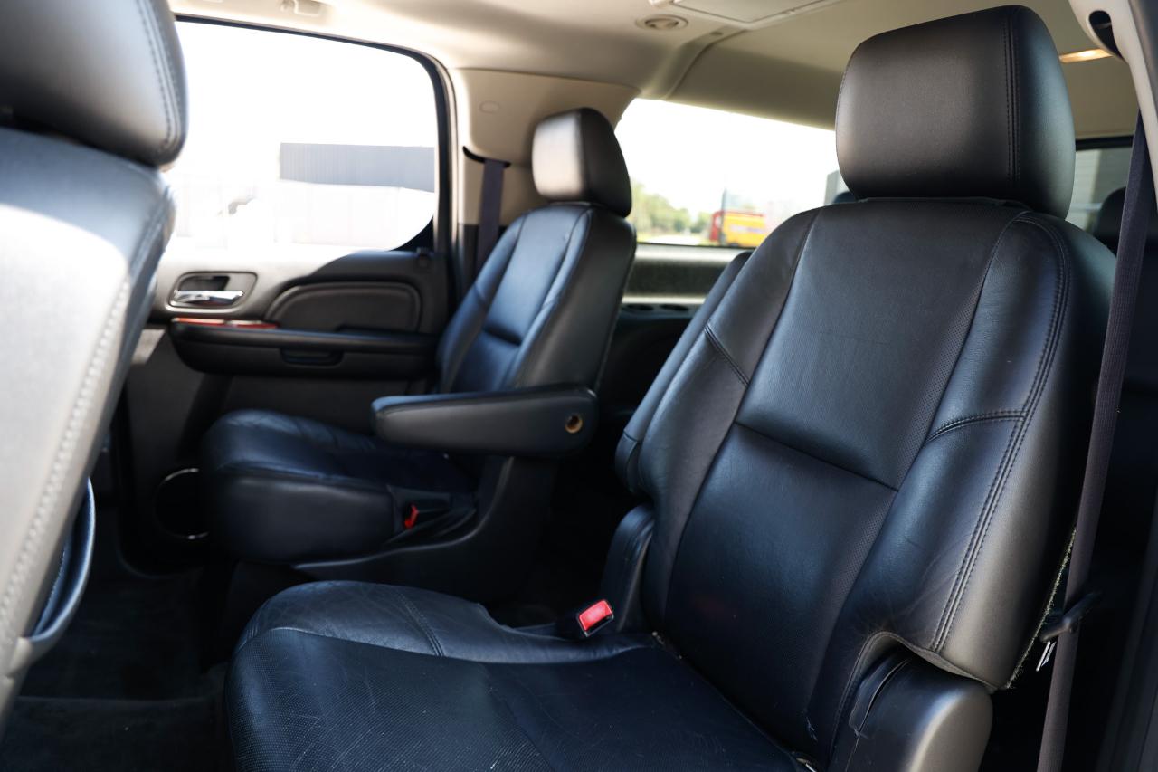 Cadillac Escalade ESV  2012