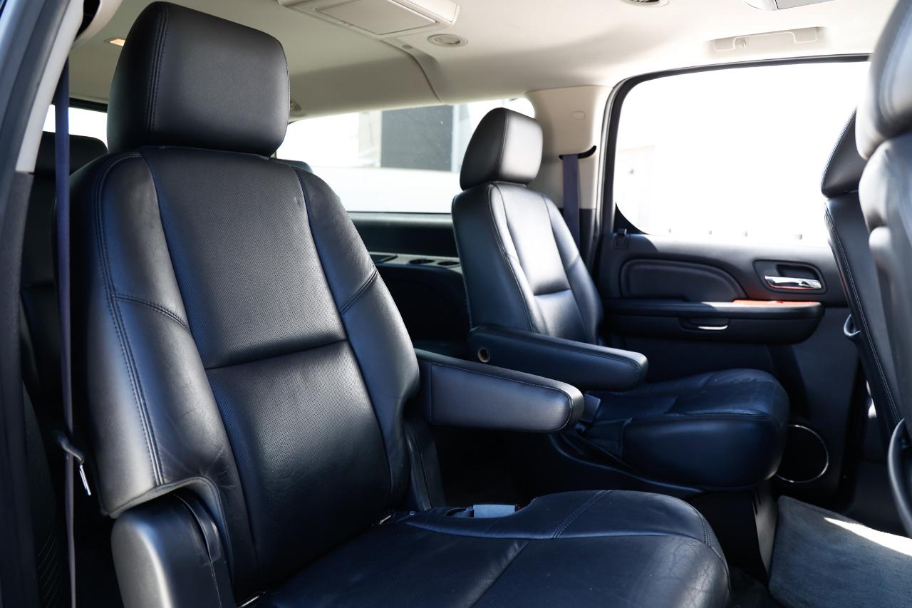 Cadillac Escalade ESV  2012