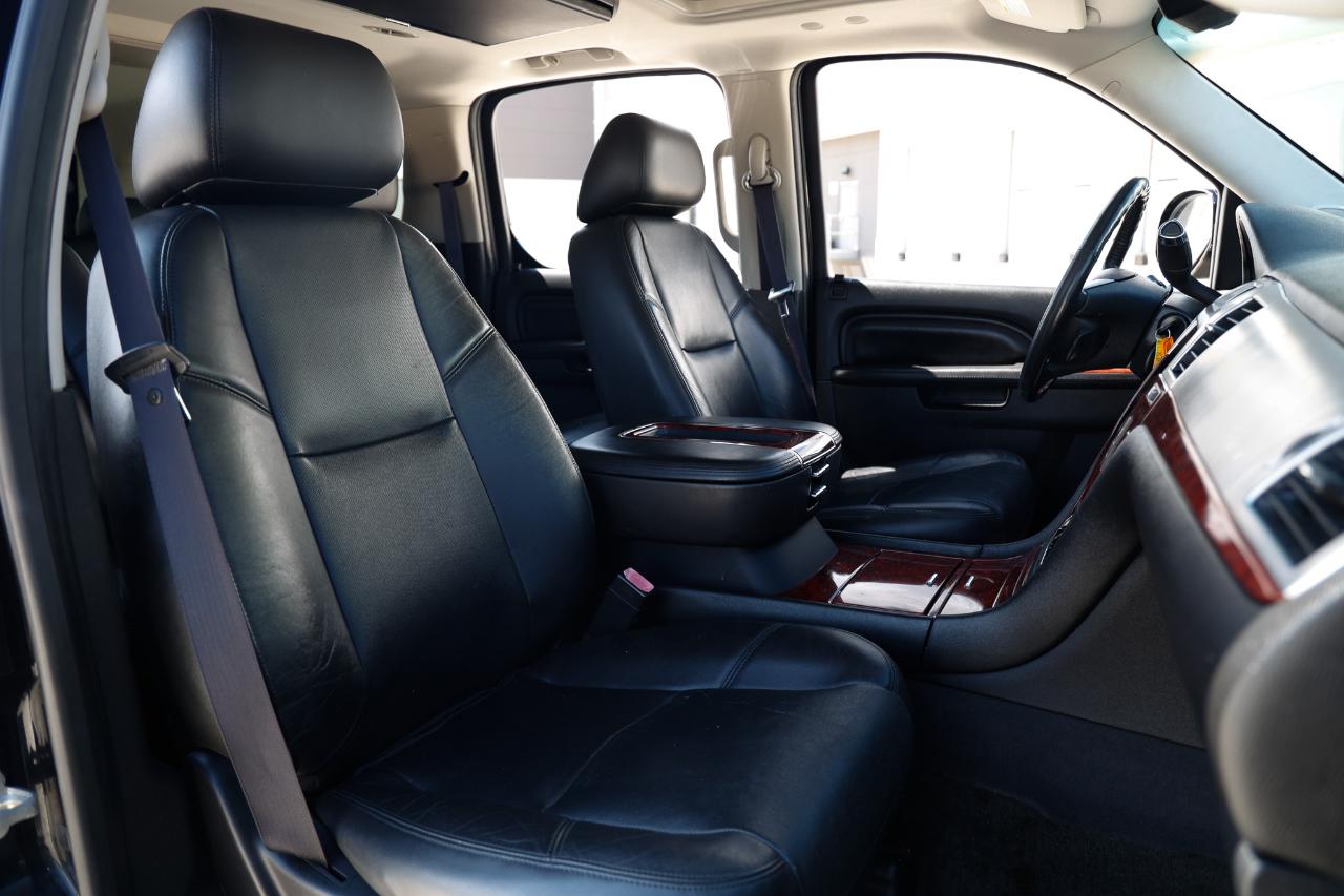 Cadillac Escalade ESV  2012