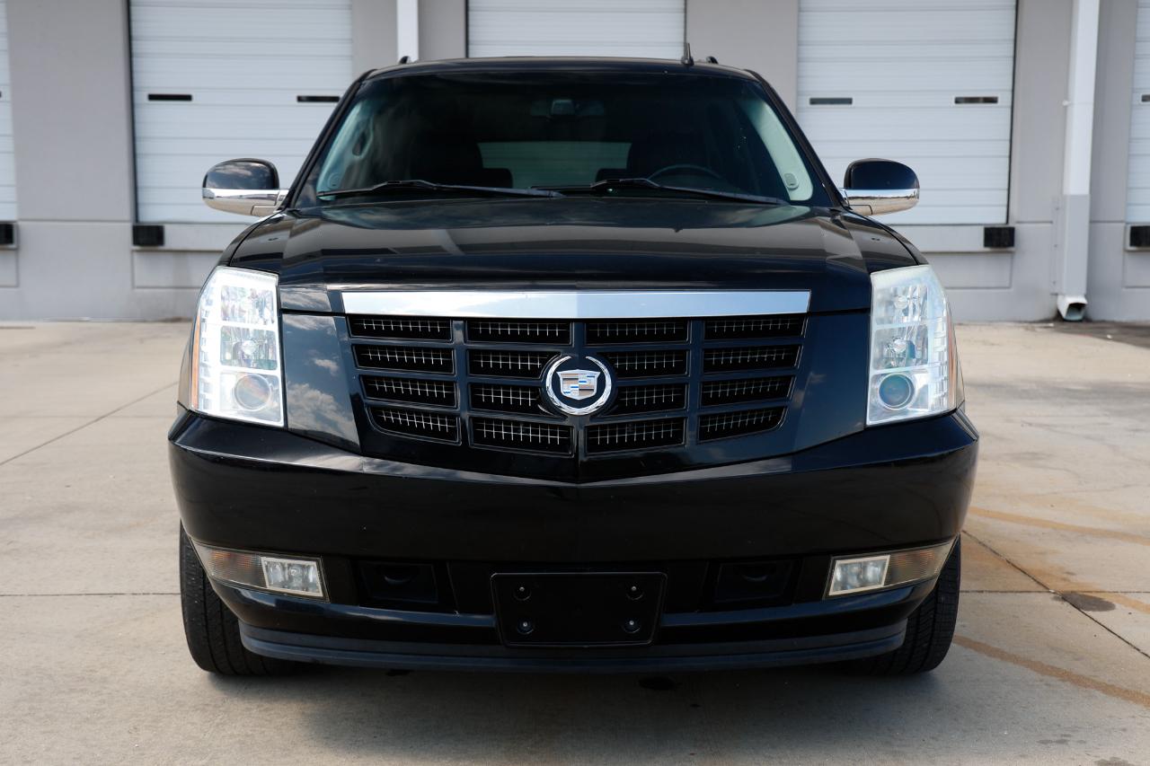 Cadillac Escalade ESV  2012