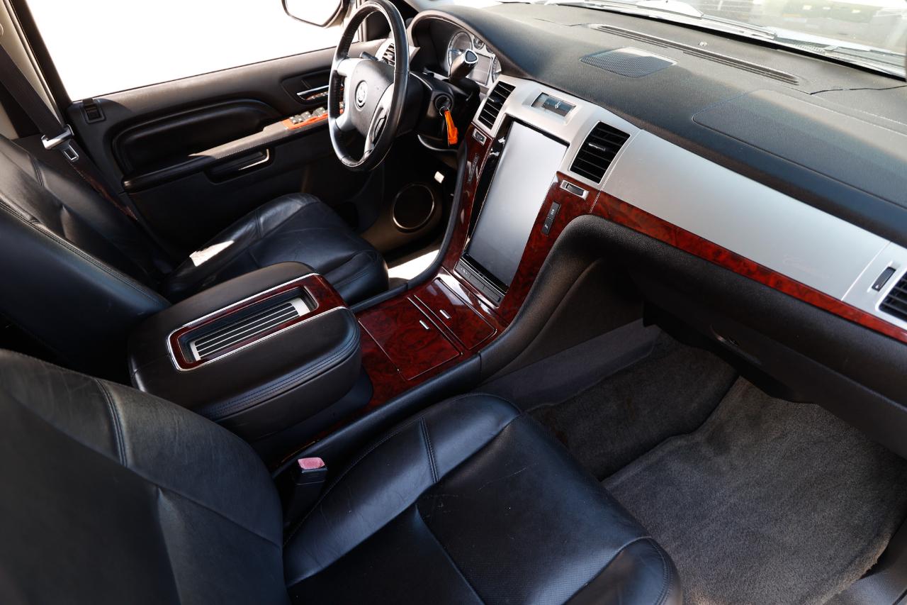 Cadillac Escalade ESV  2012