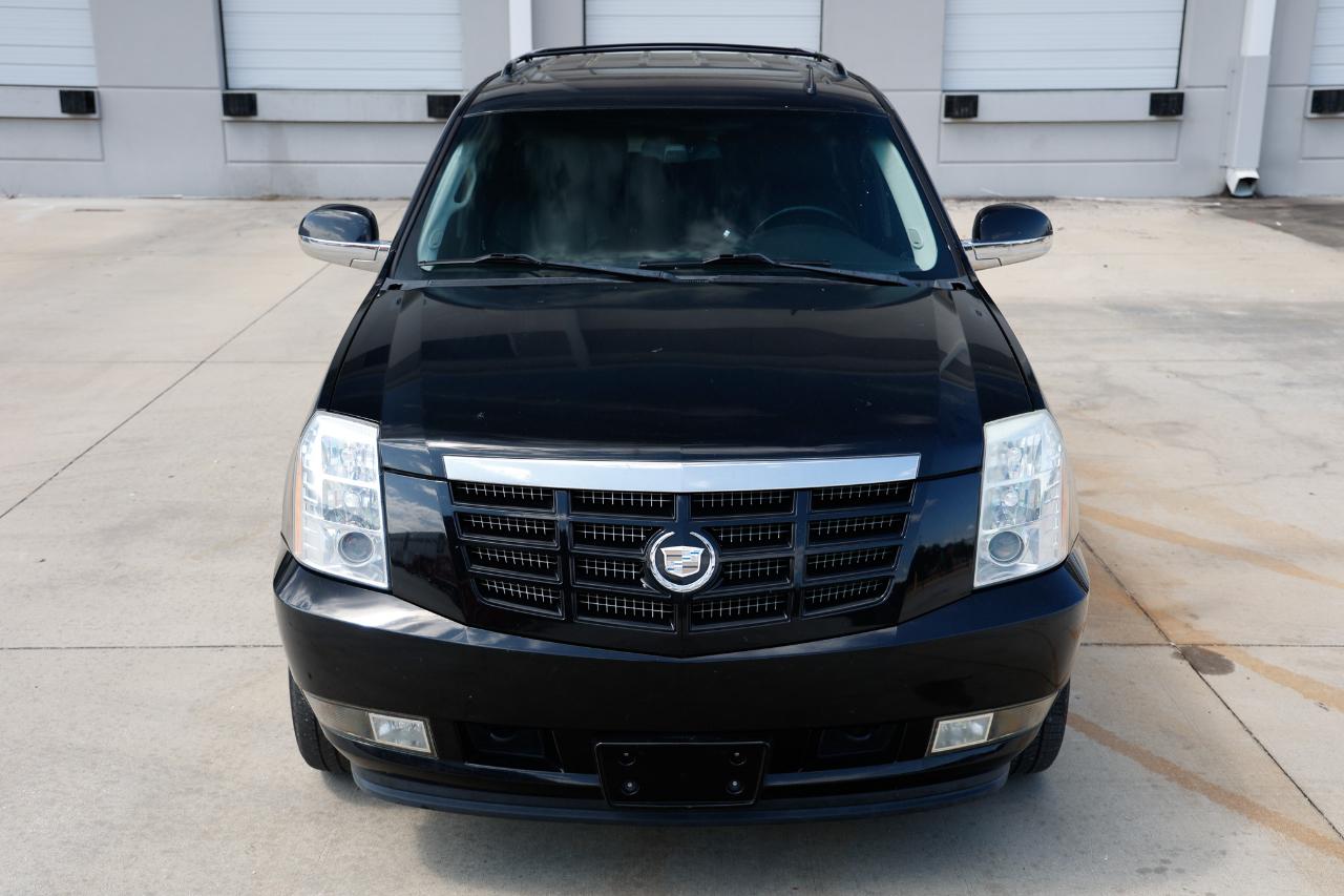 Cadillac Escalade ESV  2012