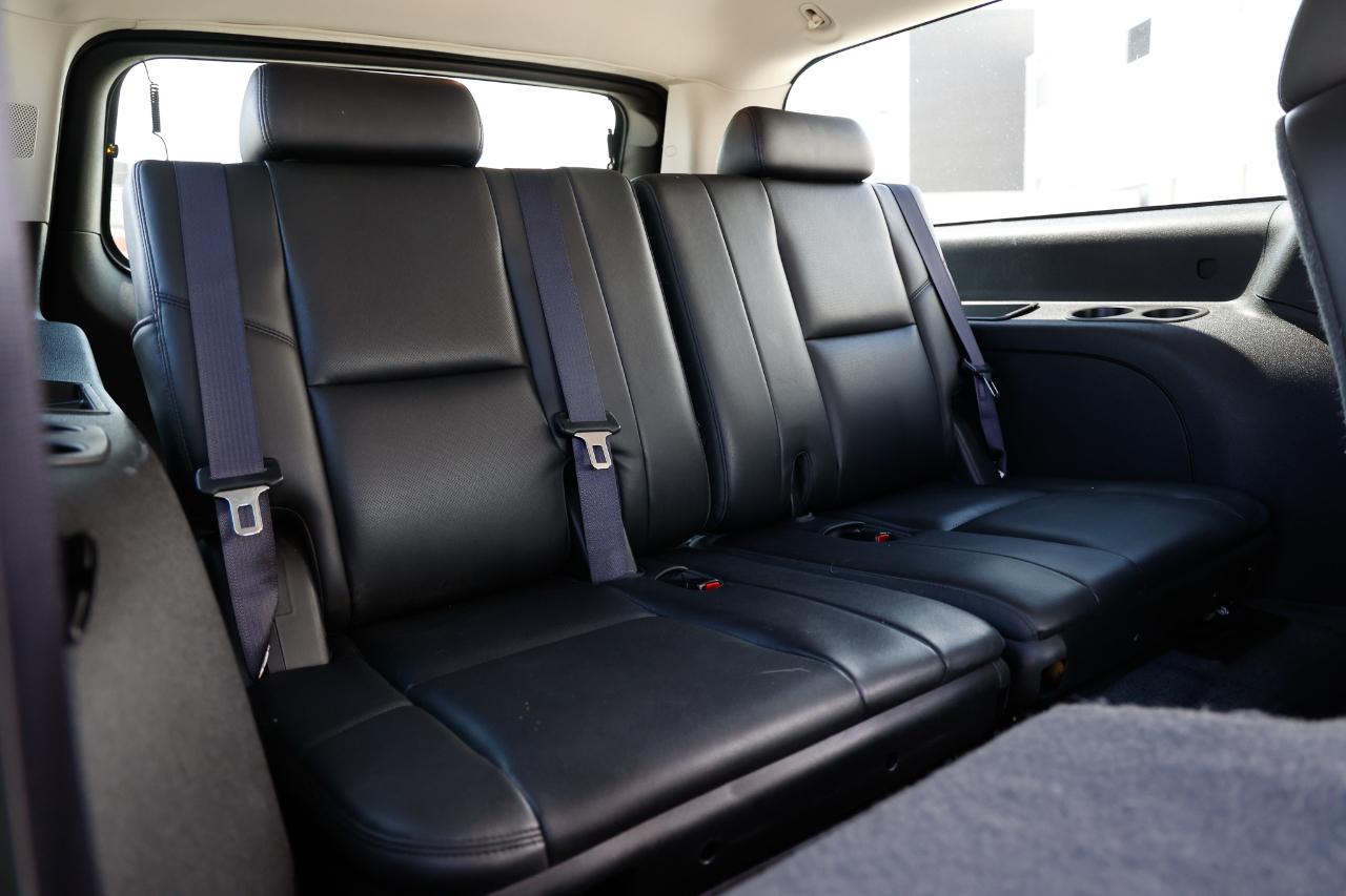 Cadillac Escalade ESV  2012