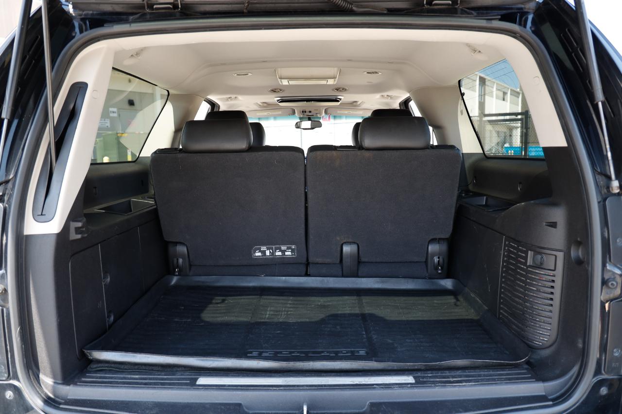 Cadillac Escalade ESV  2012