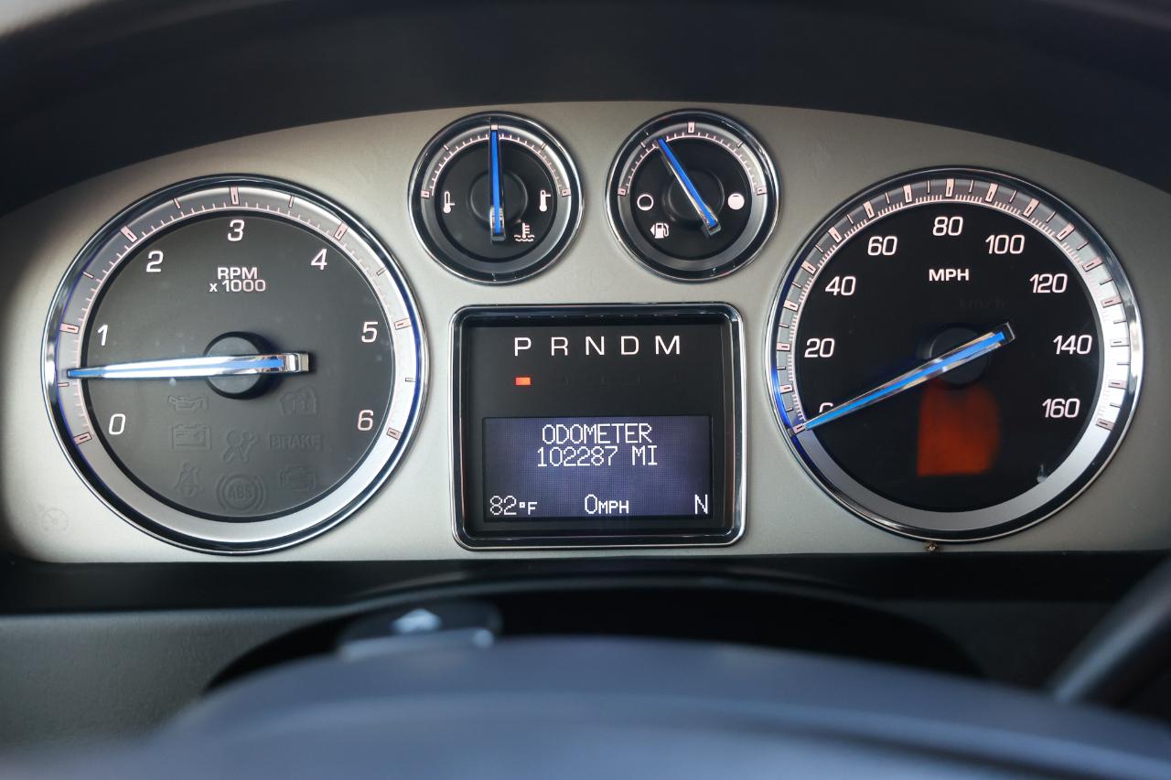 Cadillac Escalade ESV  2012