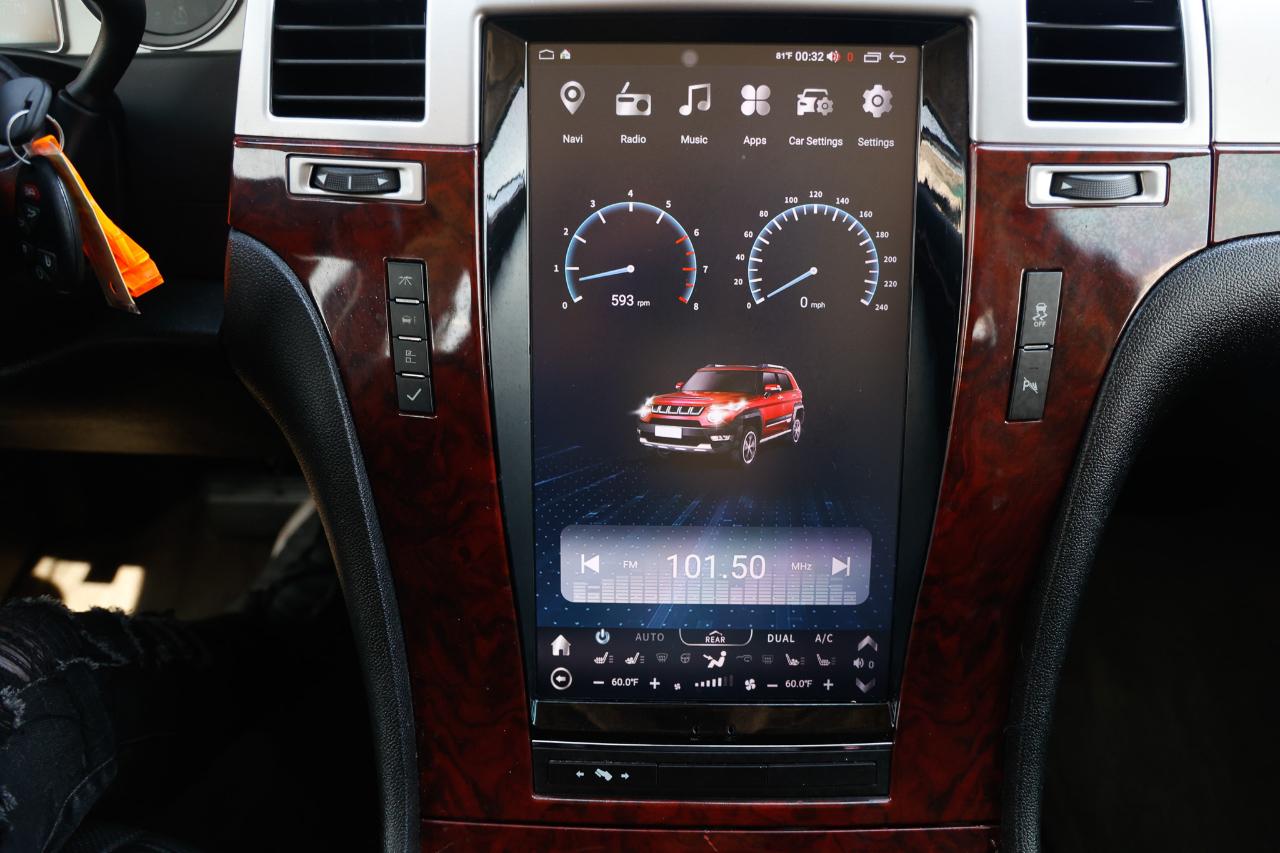 Cadillac Escalade ESV  2012