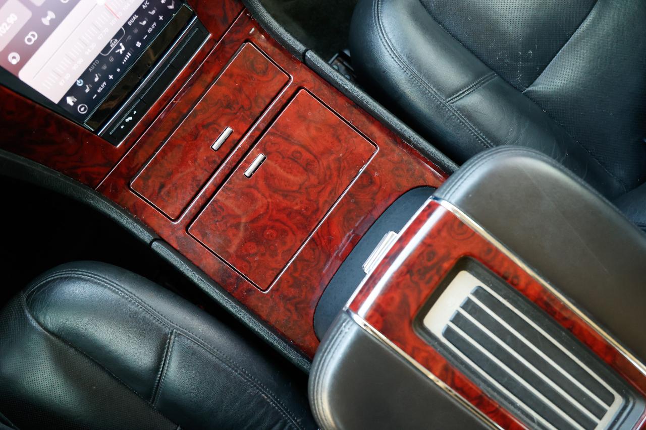 Cadillac Escalade ESV  2012