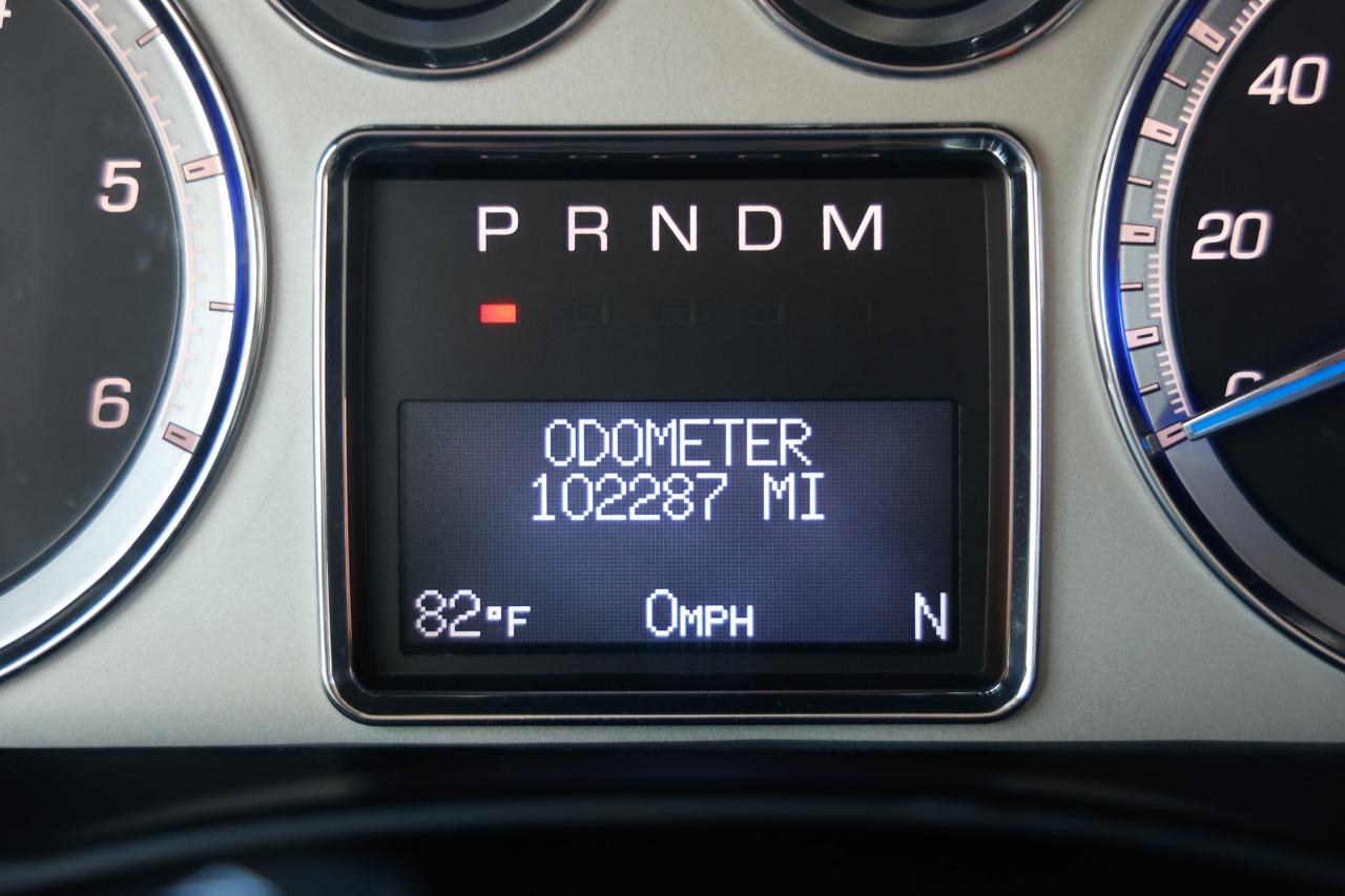 Cadillac Escalade ESV  2012