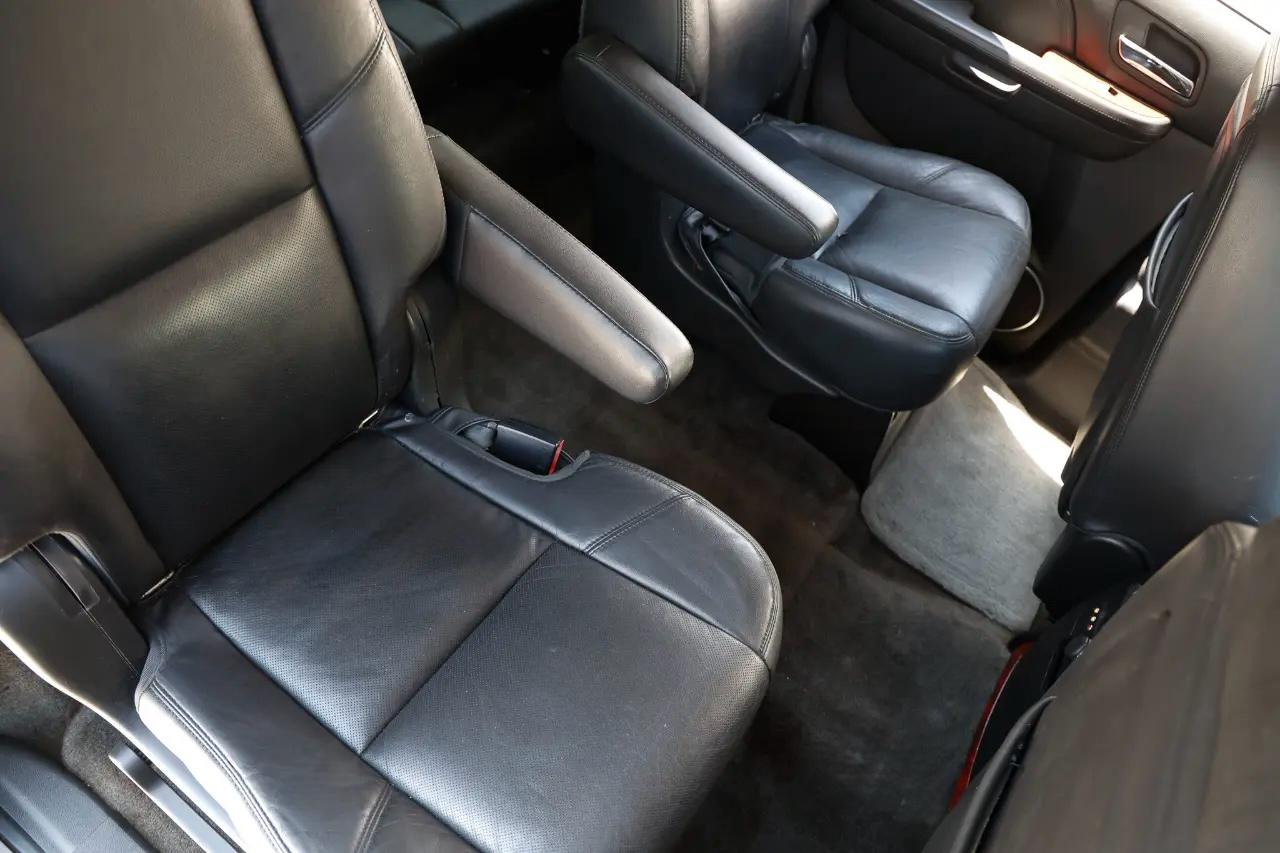 Cadillac Escalade ESV  2012