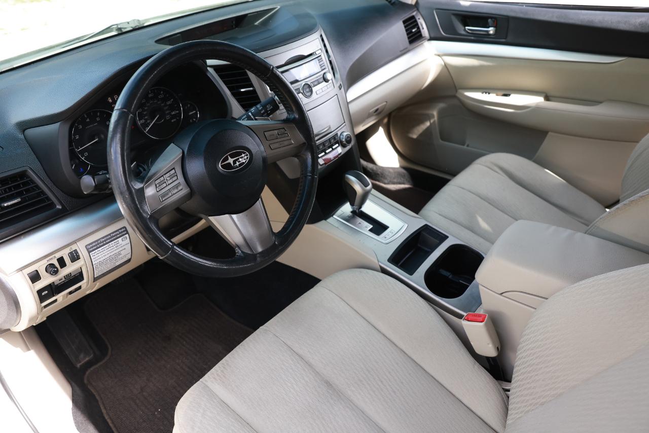 Subaru Outback  2011