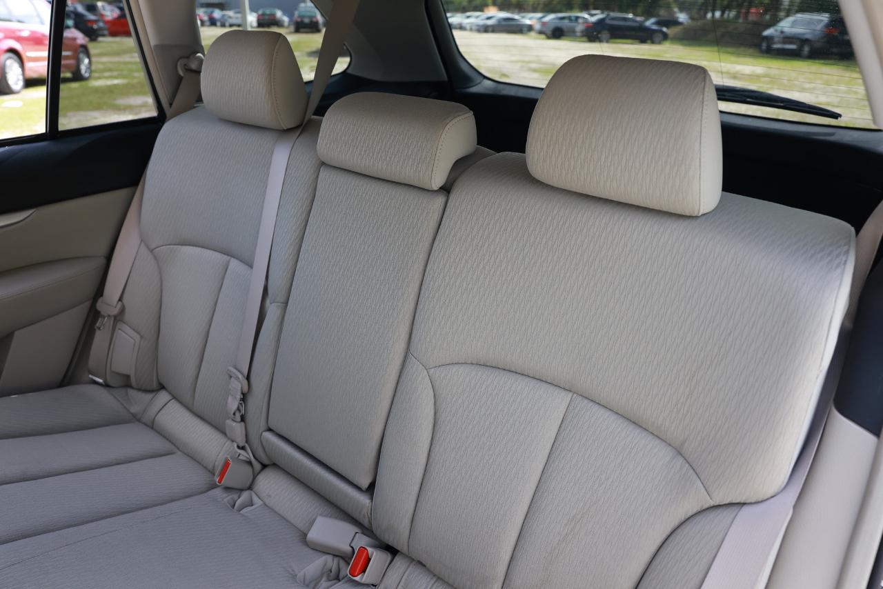 Subaru Outback  2011