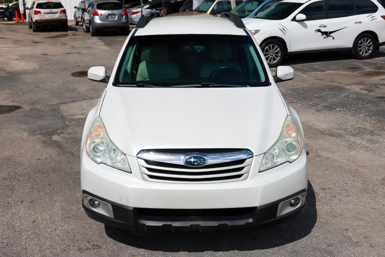 Subaru Outback  2011